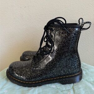 NWT Dr. Martens Glitter Black Boots Womens Size 7